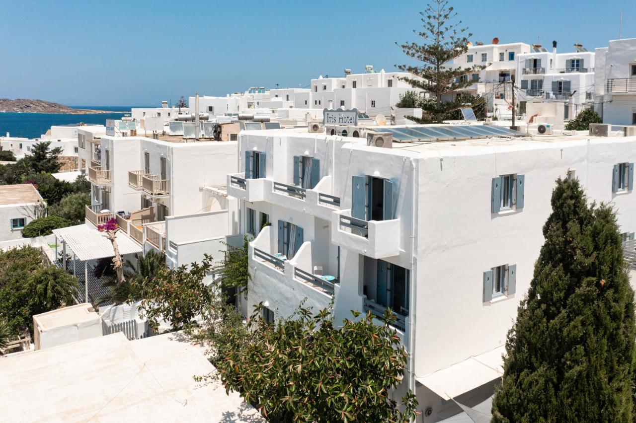 Hotel Iris ناوسا المظهر الخارجي الصورة