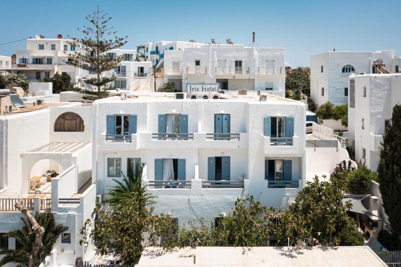 Hotel Iris ناوسا المظهر الخارجي الصورة